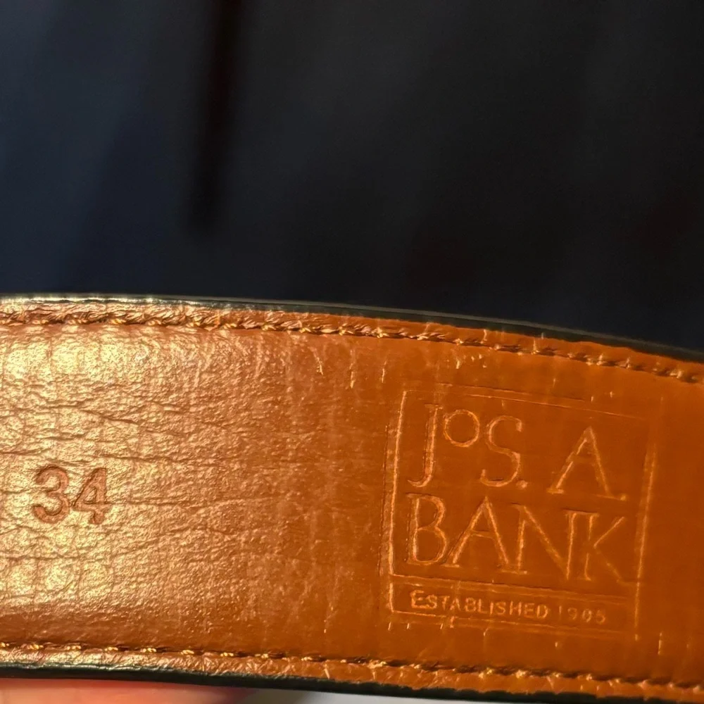 Jos. A. Bank elegant leather