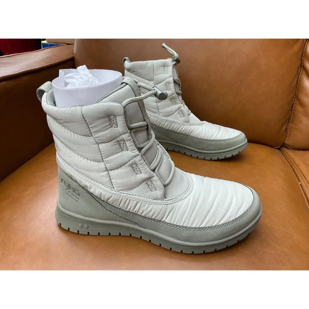 Ryka Solace Snow Boots Womens 7.5 Green Water Repellent Quilted Puffer