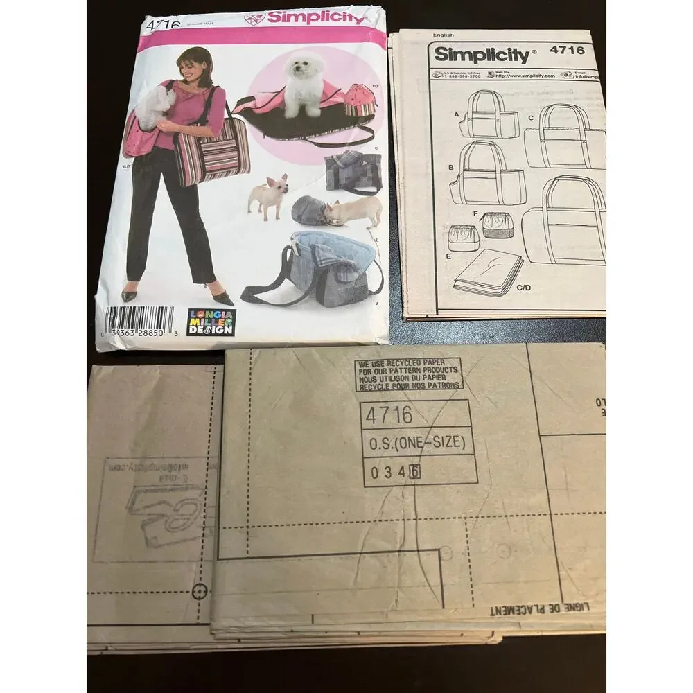 Simplicity 4716 dog