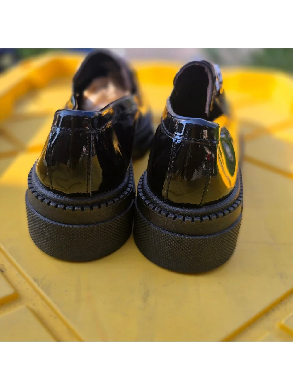 N/A these black