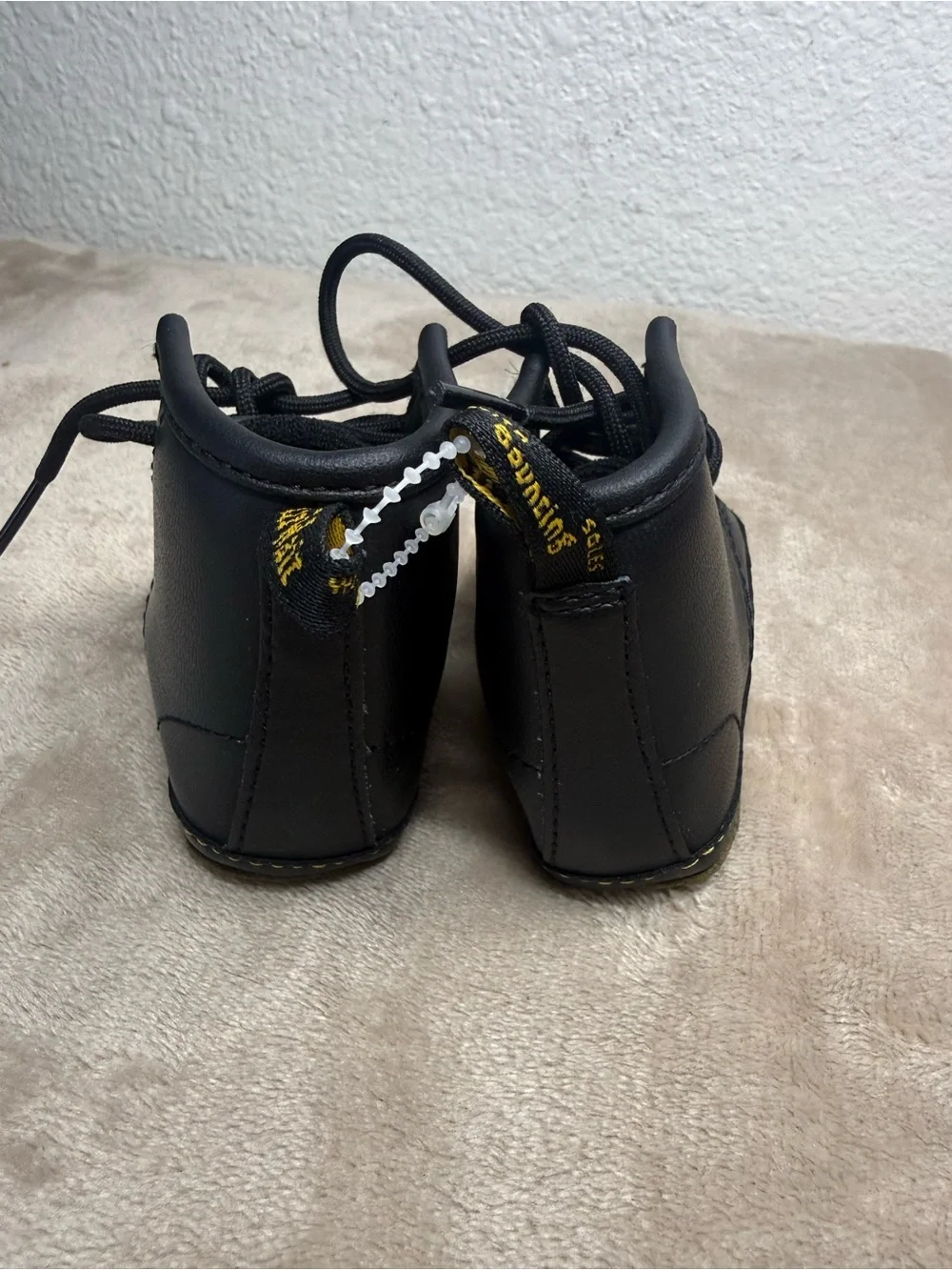 Dr. Martens classic black