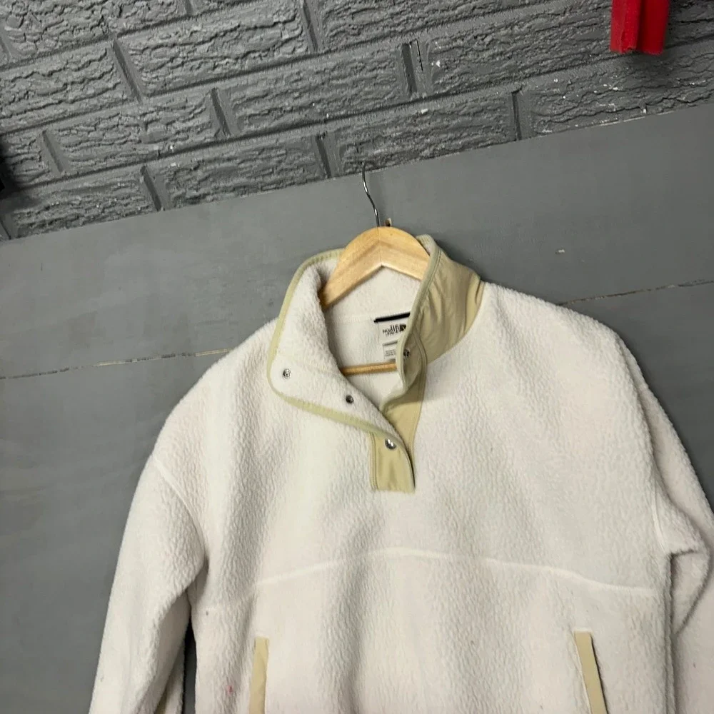 The North Face Mens‎ Fleece Pullover Jacket Cream Tan Size S