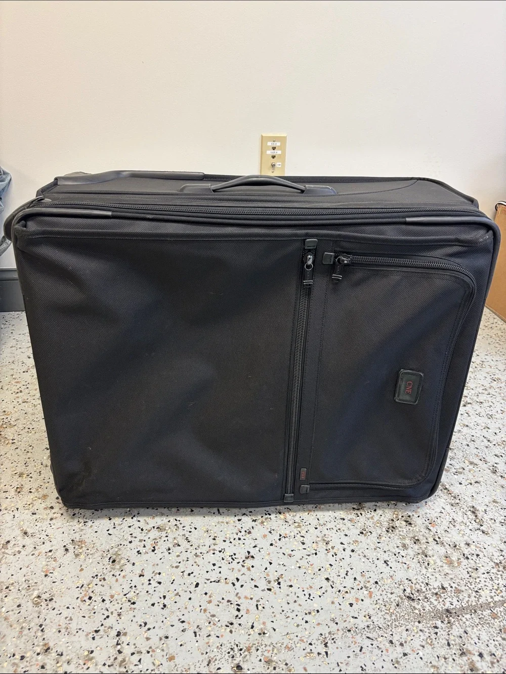 Tumi sleek rolling