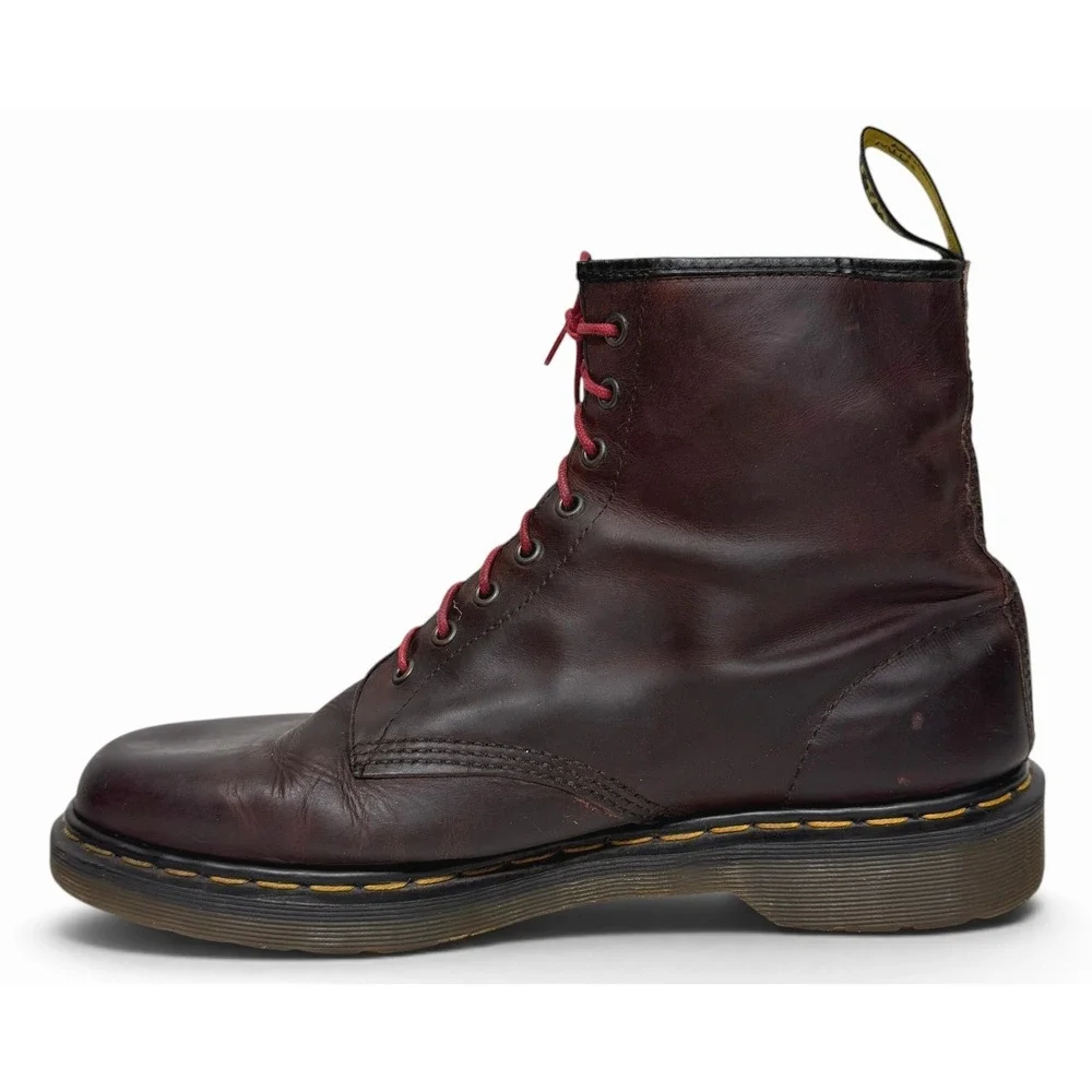 Dr. Martens ordinary holidays upon
