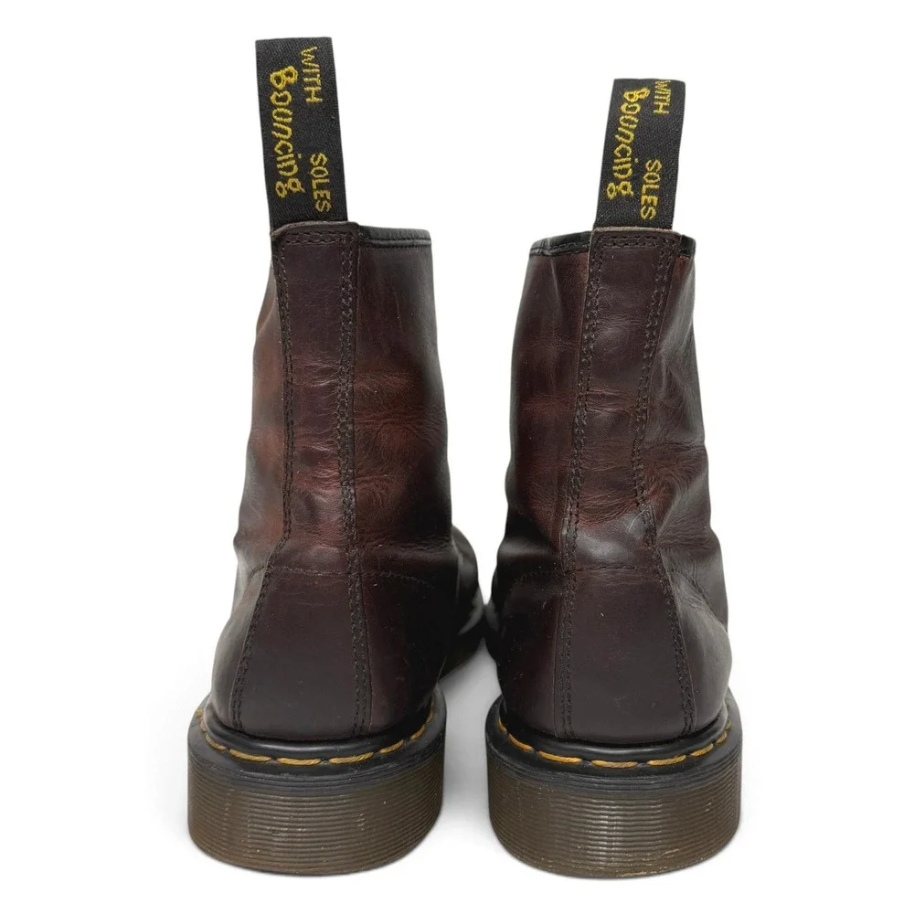 Dr. Martens shipment broken