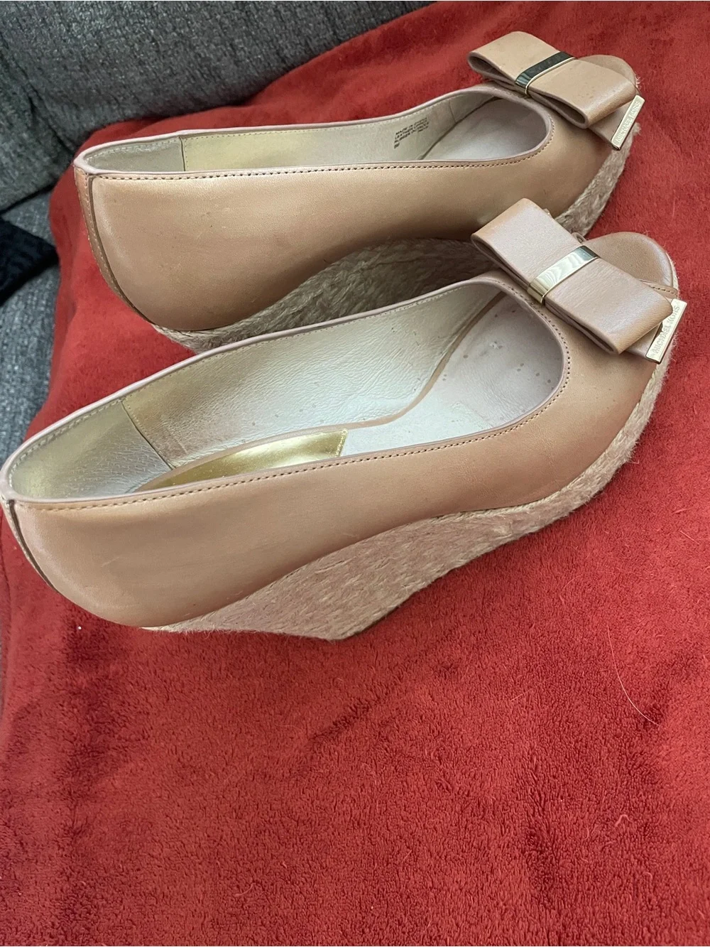 Michael Kors tan silhouette