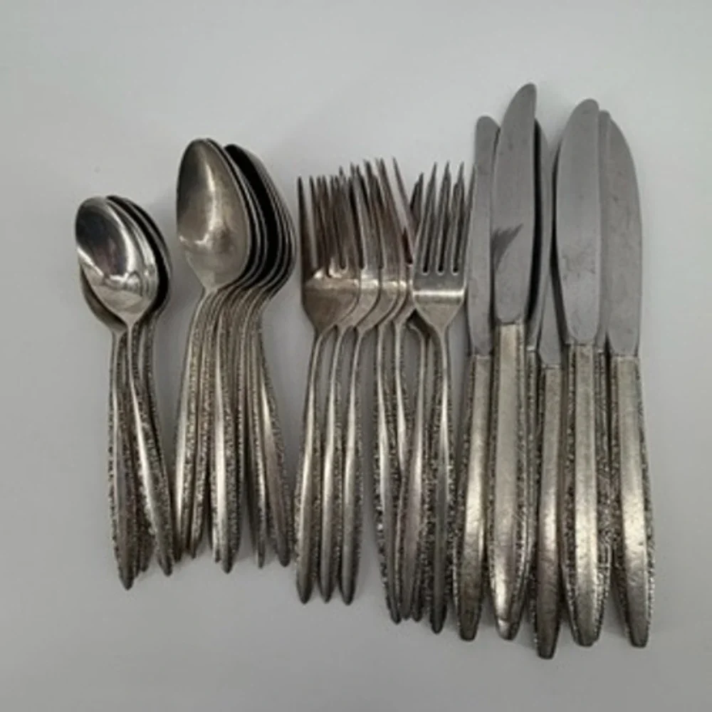 Towle 1968 Candleglow Stainless Flatware Set 27pc Textured MCM Mid-Century