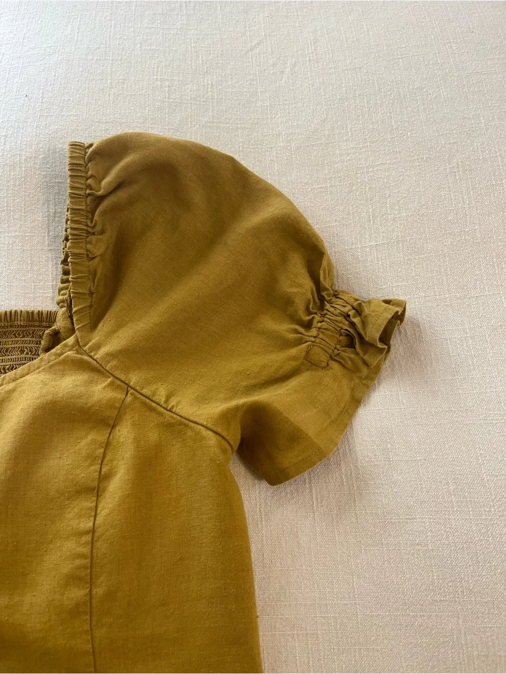 Madewell Gold Square Neck Blouse with Puff Sleeves - Size 4/fits like 6