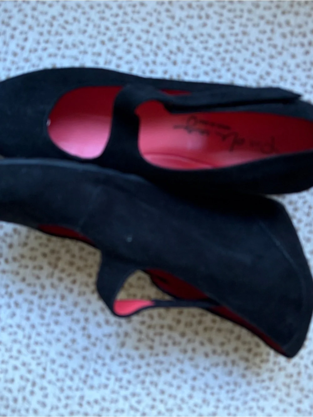 Pas de Rouge comfortable black