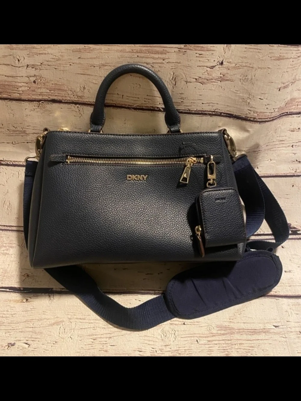 Dkny beautiful maddie