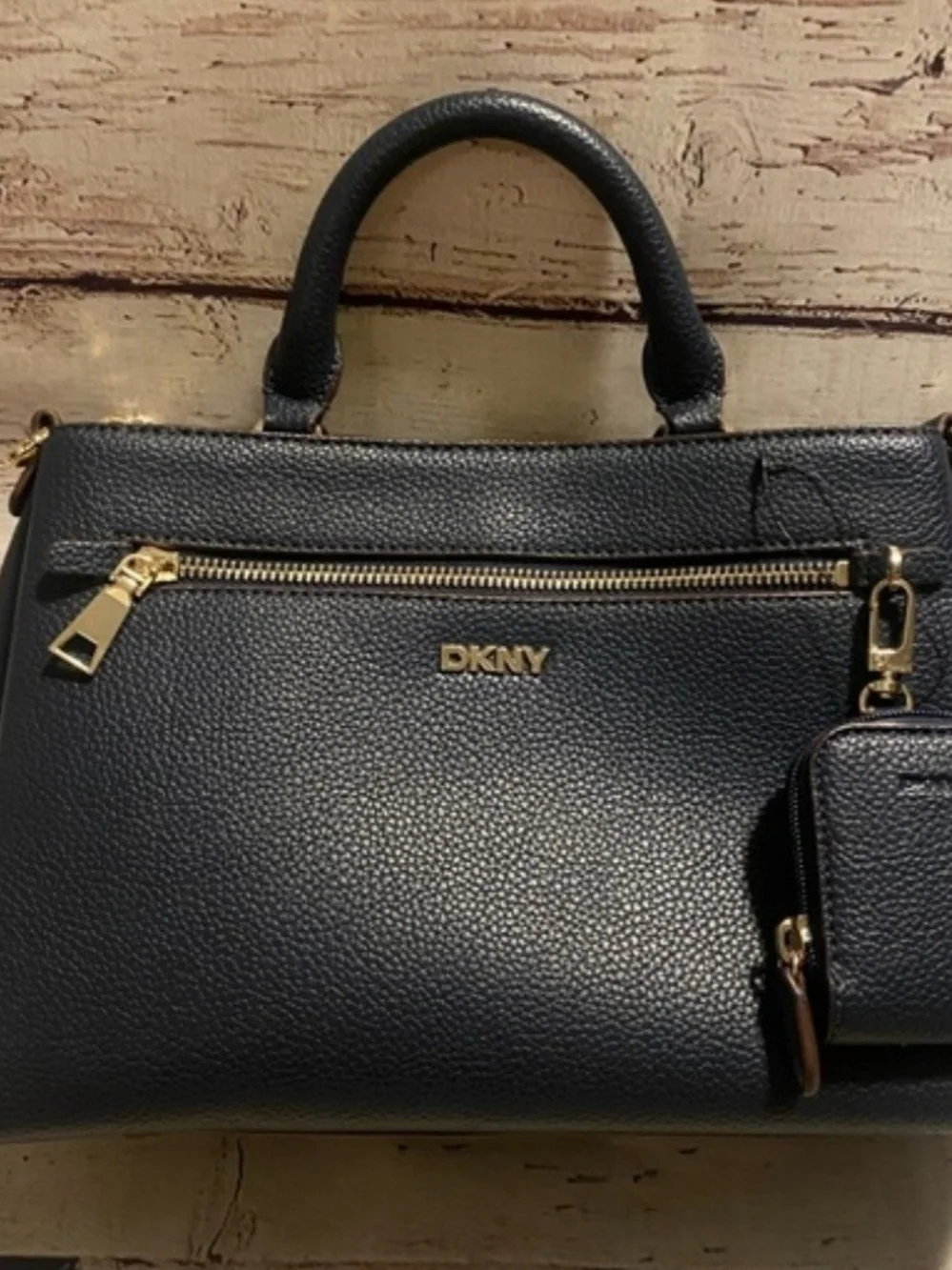 Dkny beautiful maddie
