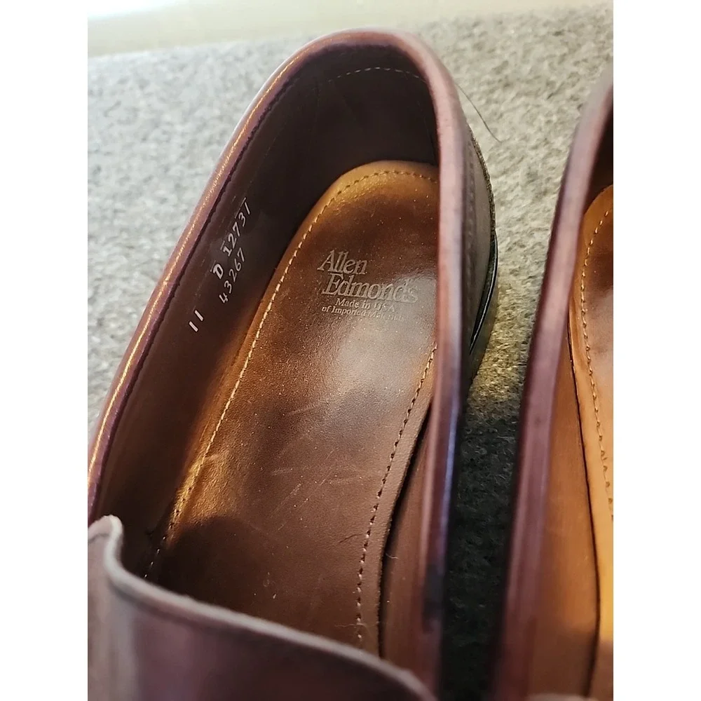 Allen Edmonds Saratoga Tassel Loafers Men's 11 Burgundy Leather Made in The USA‎