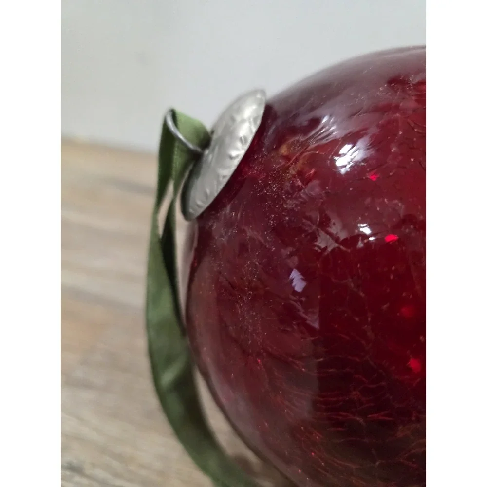 The Unbranded Brand large ruby