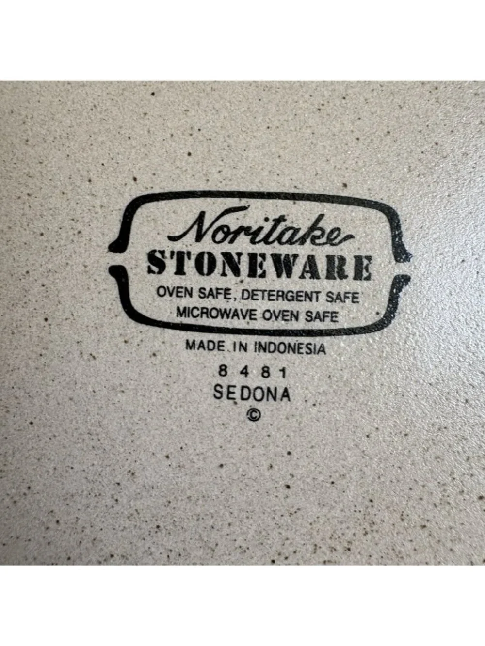 Noritake dinner plate
