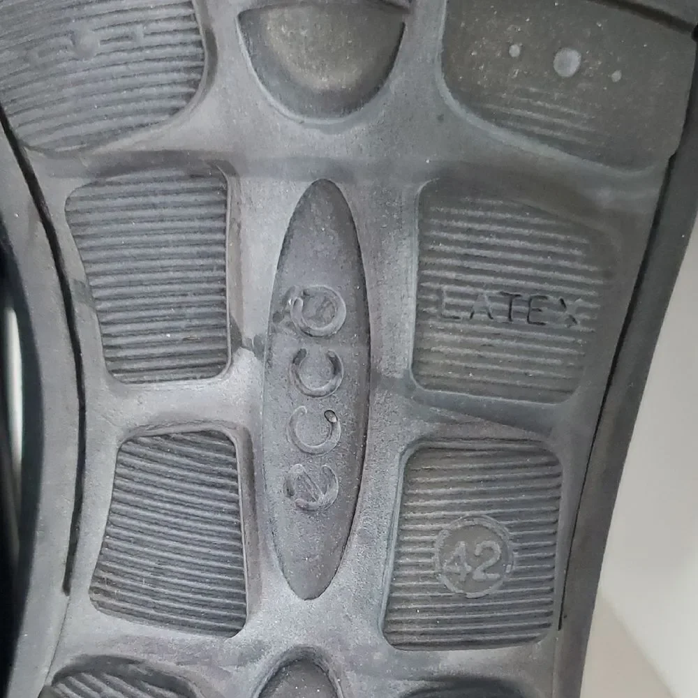 Ecco men classic