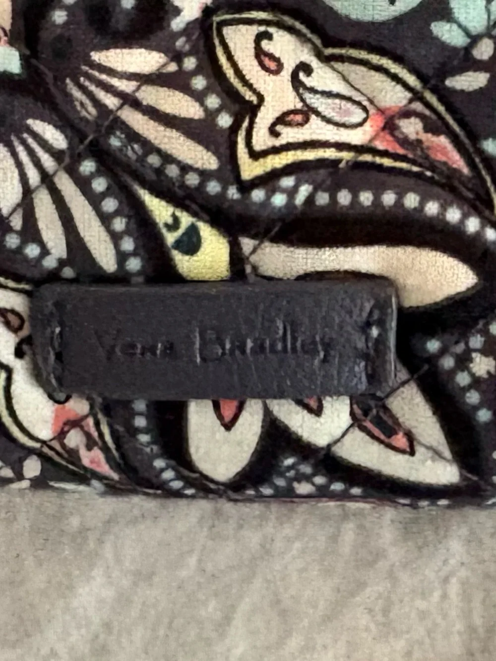 Vera Bradley excellent