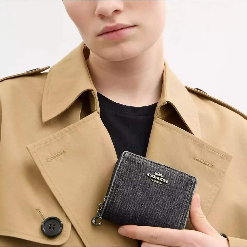 Coach snap wallet