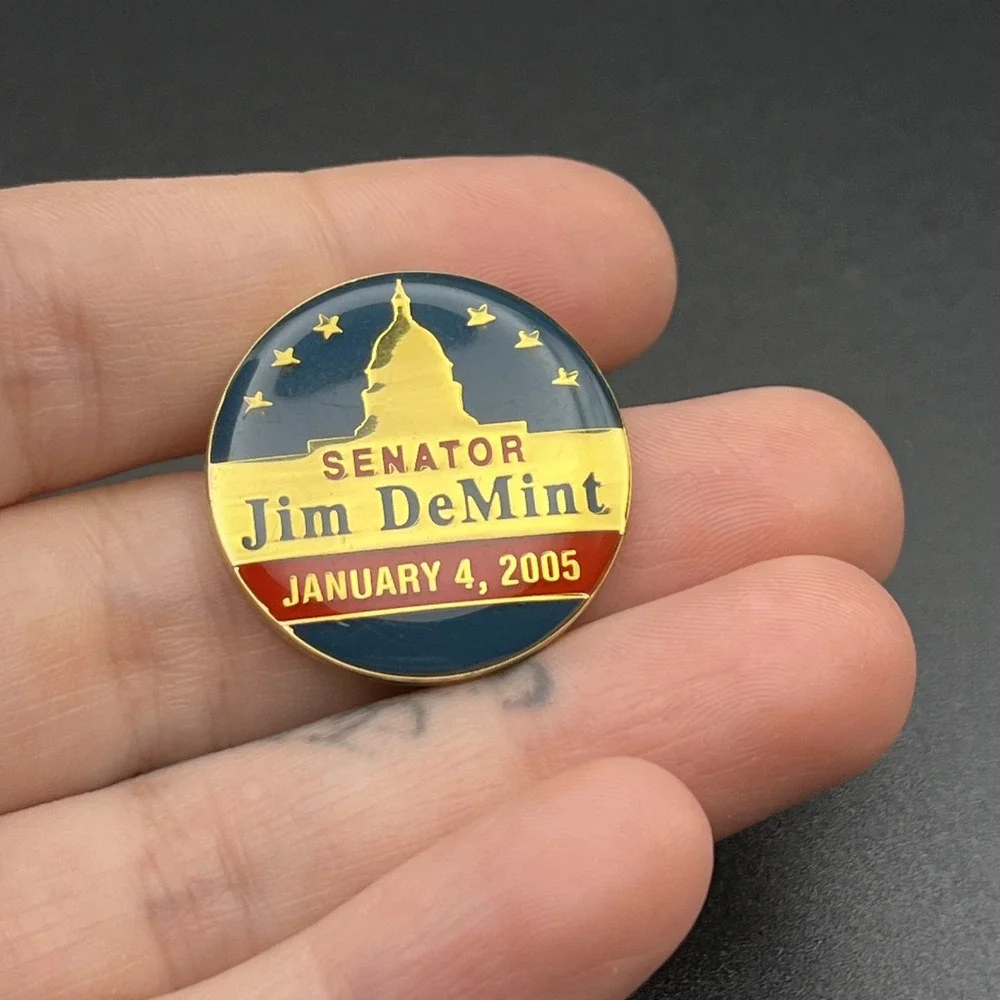 January 4th 2005 Senator Jim DeMint‎ Congress Coca-Cola Company Lapel Hat Pin