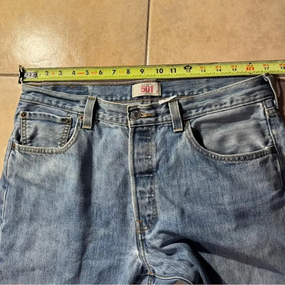Vintage y2k 2000s levis 501 denim jeans Size 34 In mens