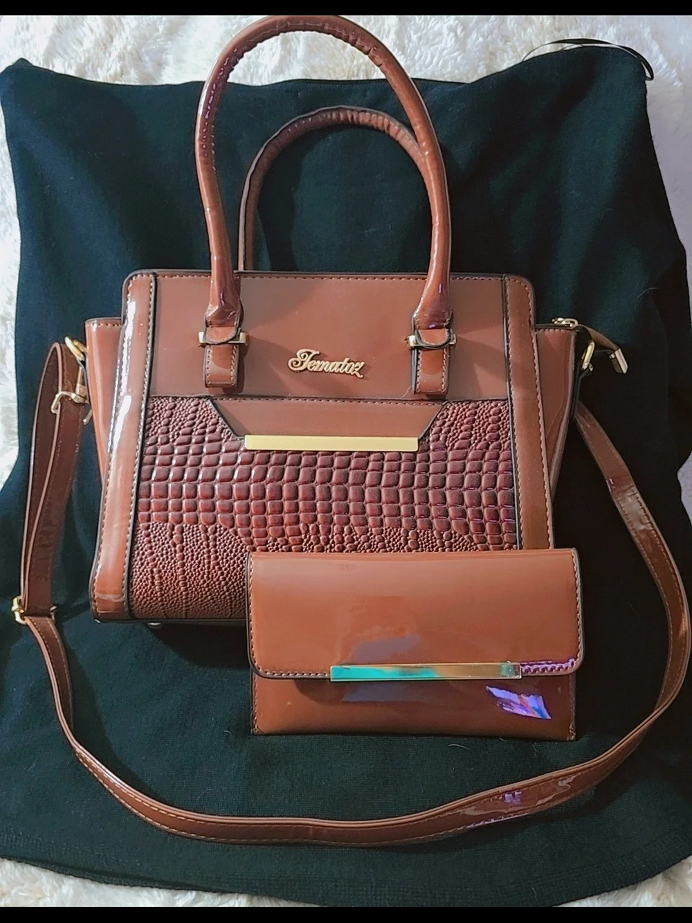 N/A brown satchel