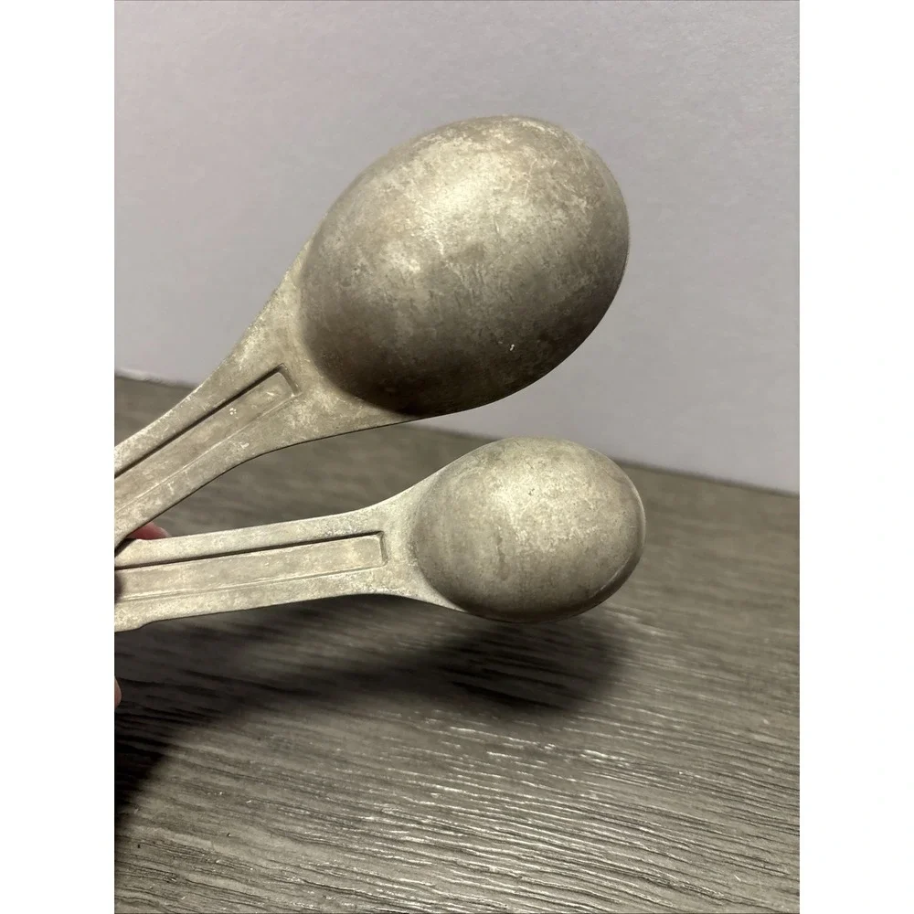 Set of 4 VTG‎ US Standard Measuring Spoons Aluminum Nesting Retro 1950's 5