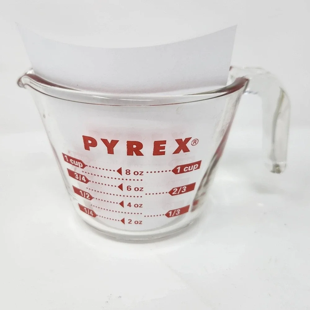 Vintage PYREX 1 Cup Measuring‎ Cup Red Lettering J Handle