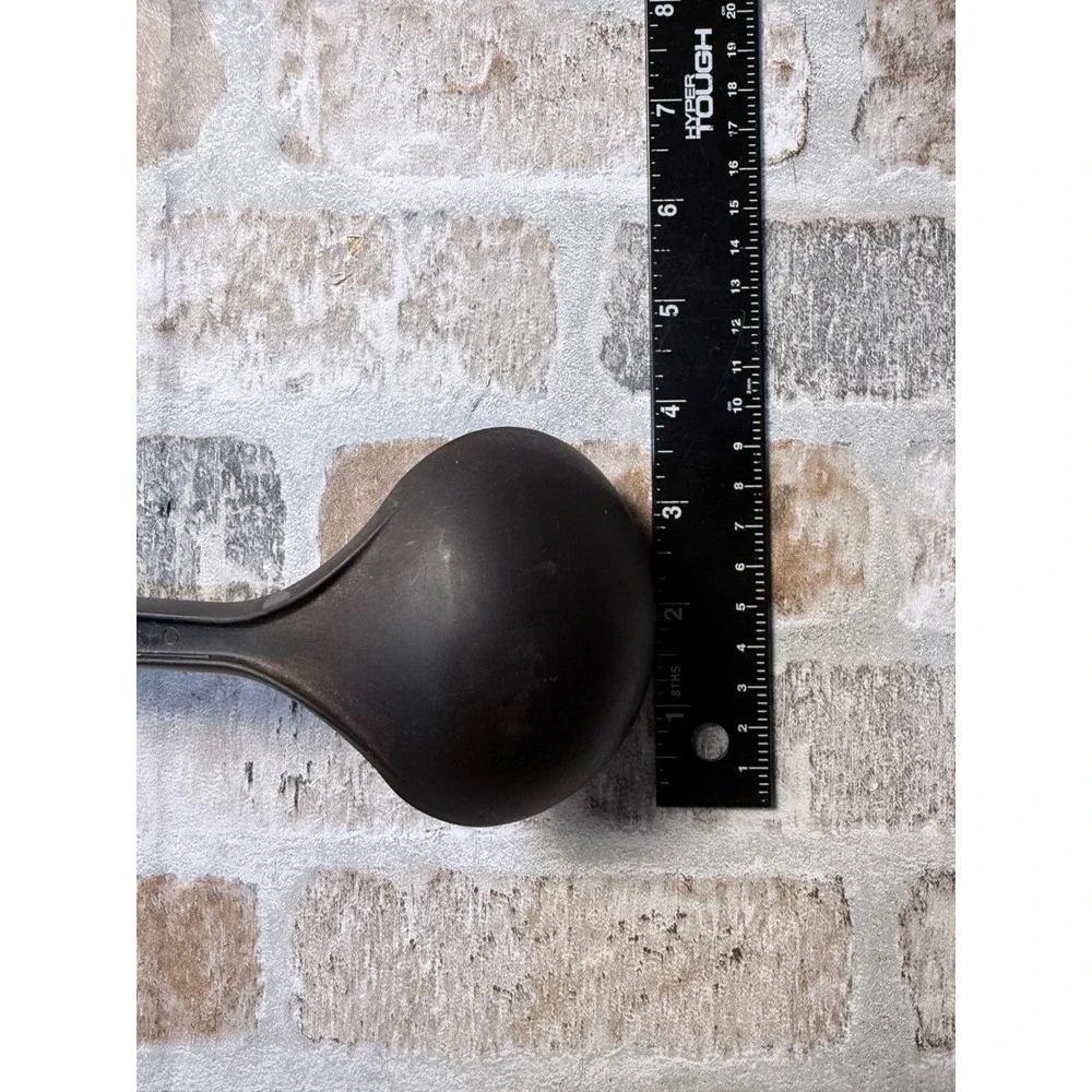 Tupperware Black Soup Ladle Kitchen Utensil 1316-4 Long‎ Handle Serving Spoon