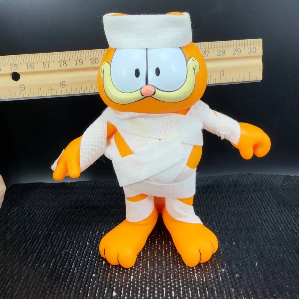 VTG Garfield Mummy Vinyl Figure Enesco 1978 Halloween‎ Collectible Plastic Decor