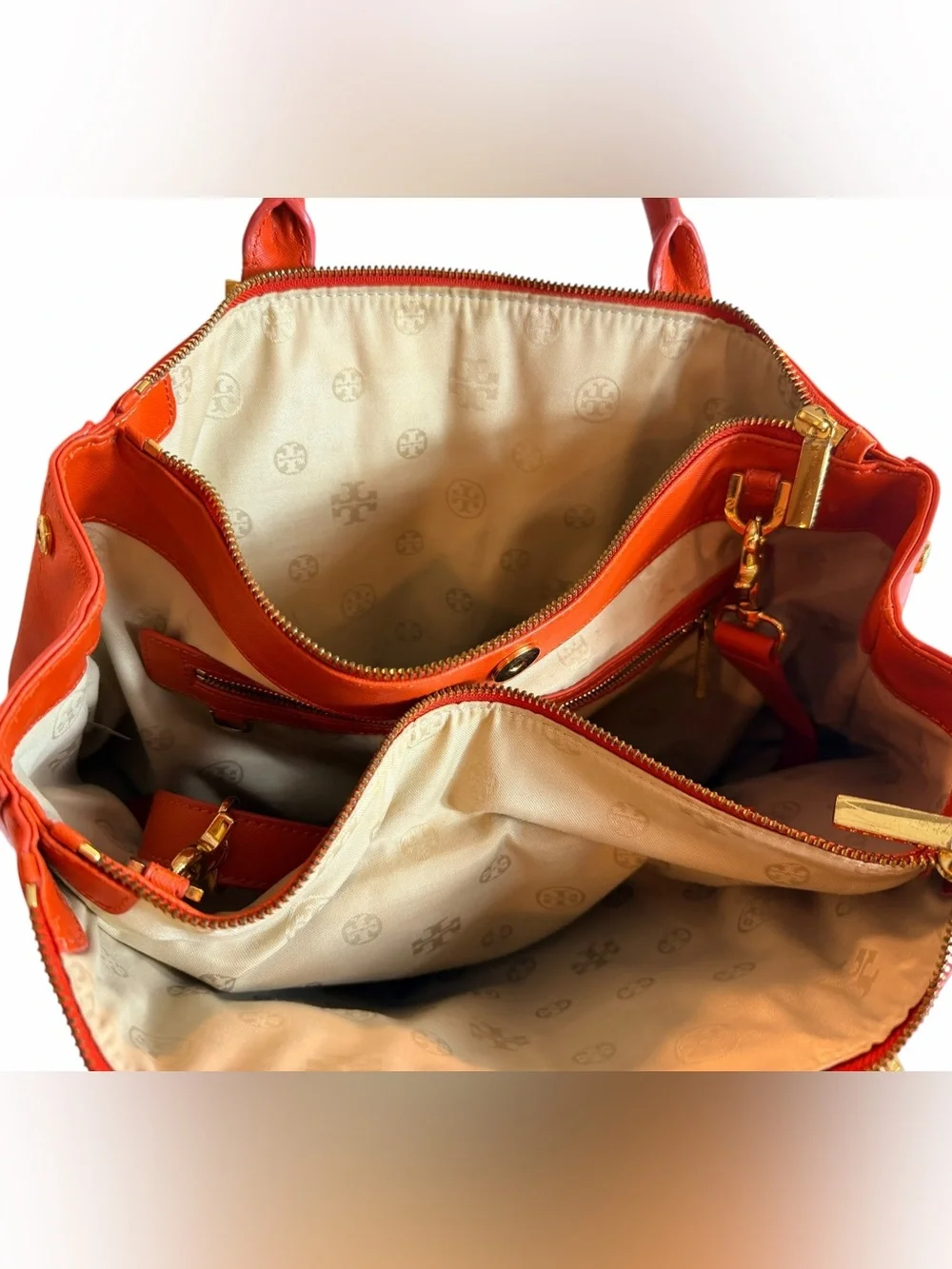 Tory Burch tory burch