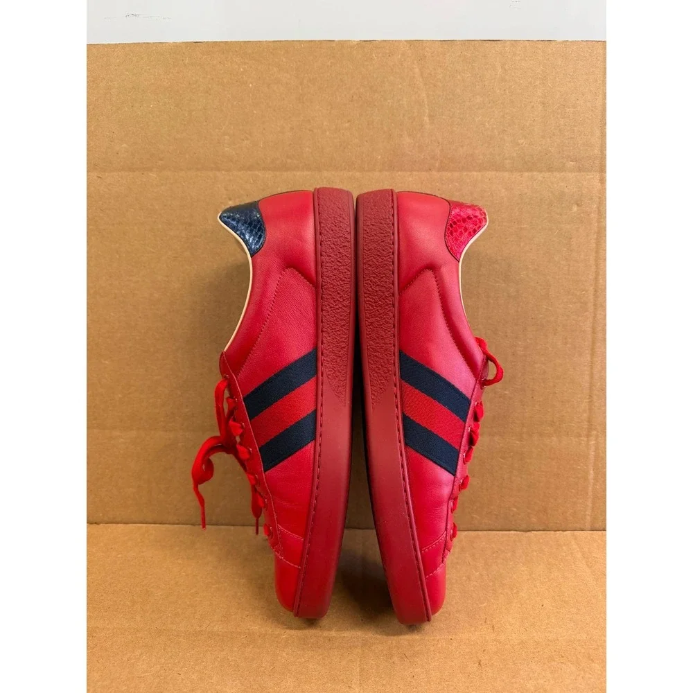 Gucci pre owned