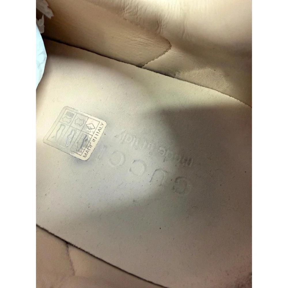 Gucci pre owned