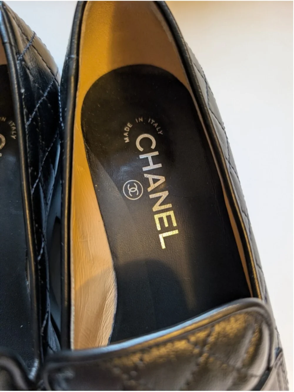CHANEL quilted lambskin