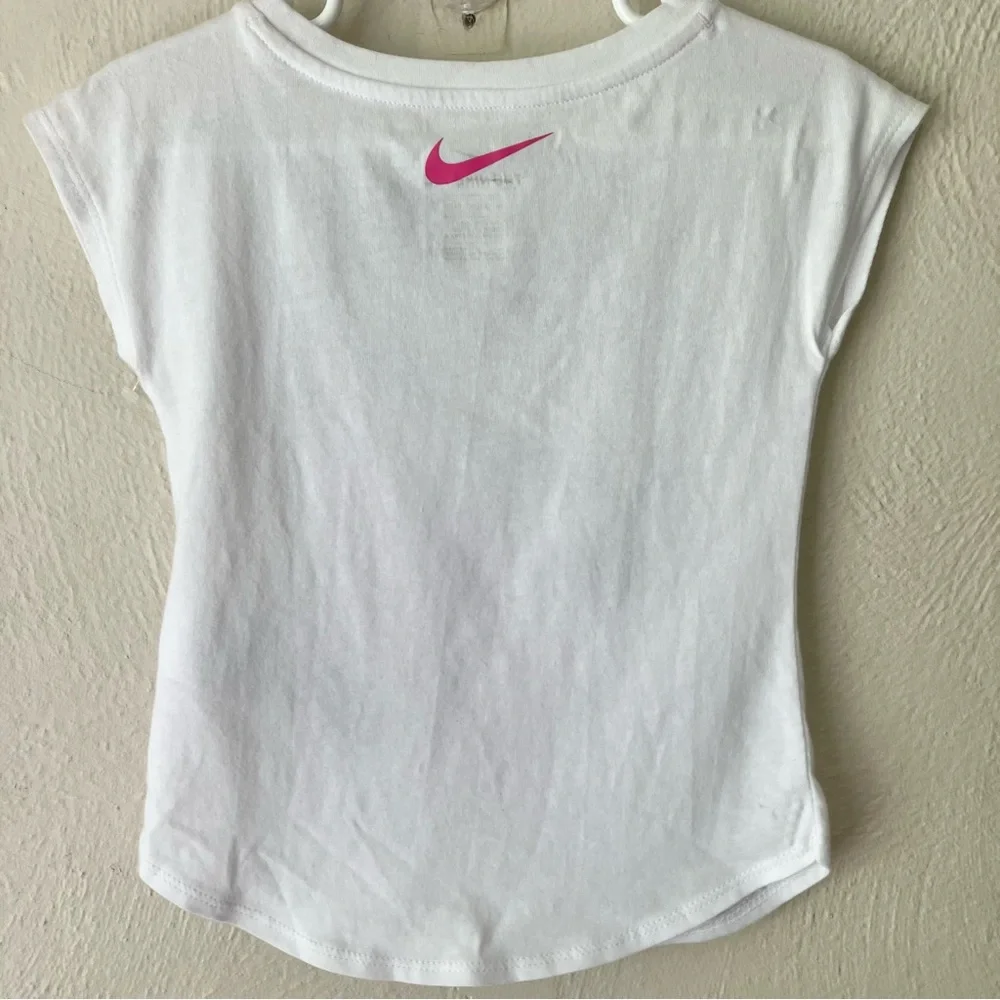 Nike size 2t