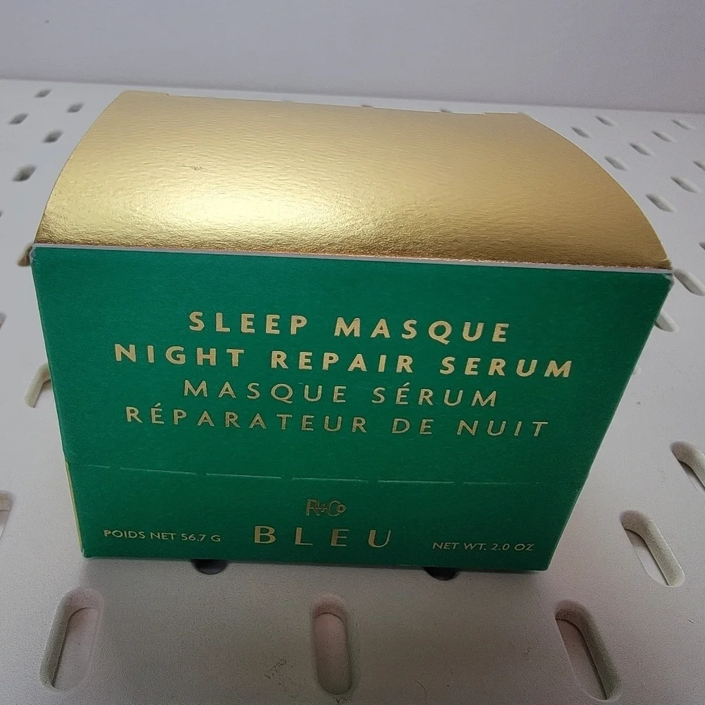 R+Co bleu sleep