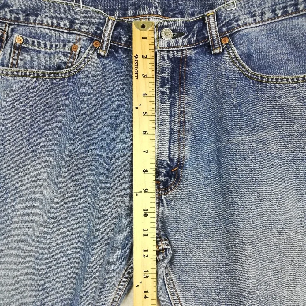 Levis levi mens