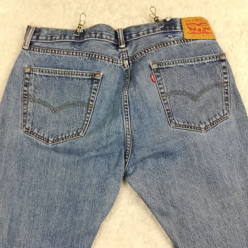 Levis levi mens