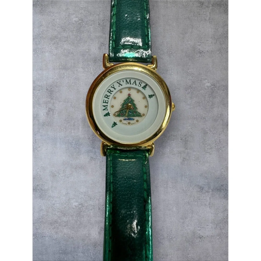 Kitch Fun Christmas Tree Watch Green Gold Vintage Rotating Hand