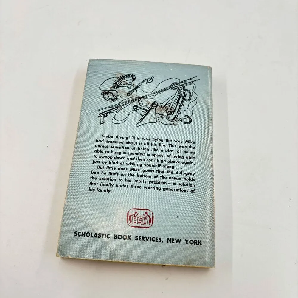 1966 TREASURE‎ OF THE CORAL REEF Don Stanford 2st Printing Scholastic Scholastic