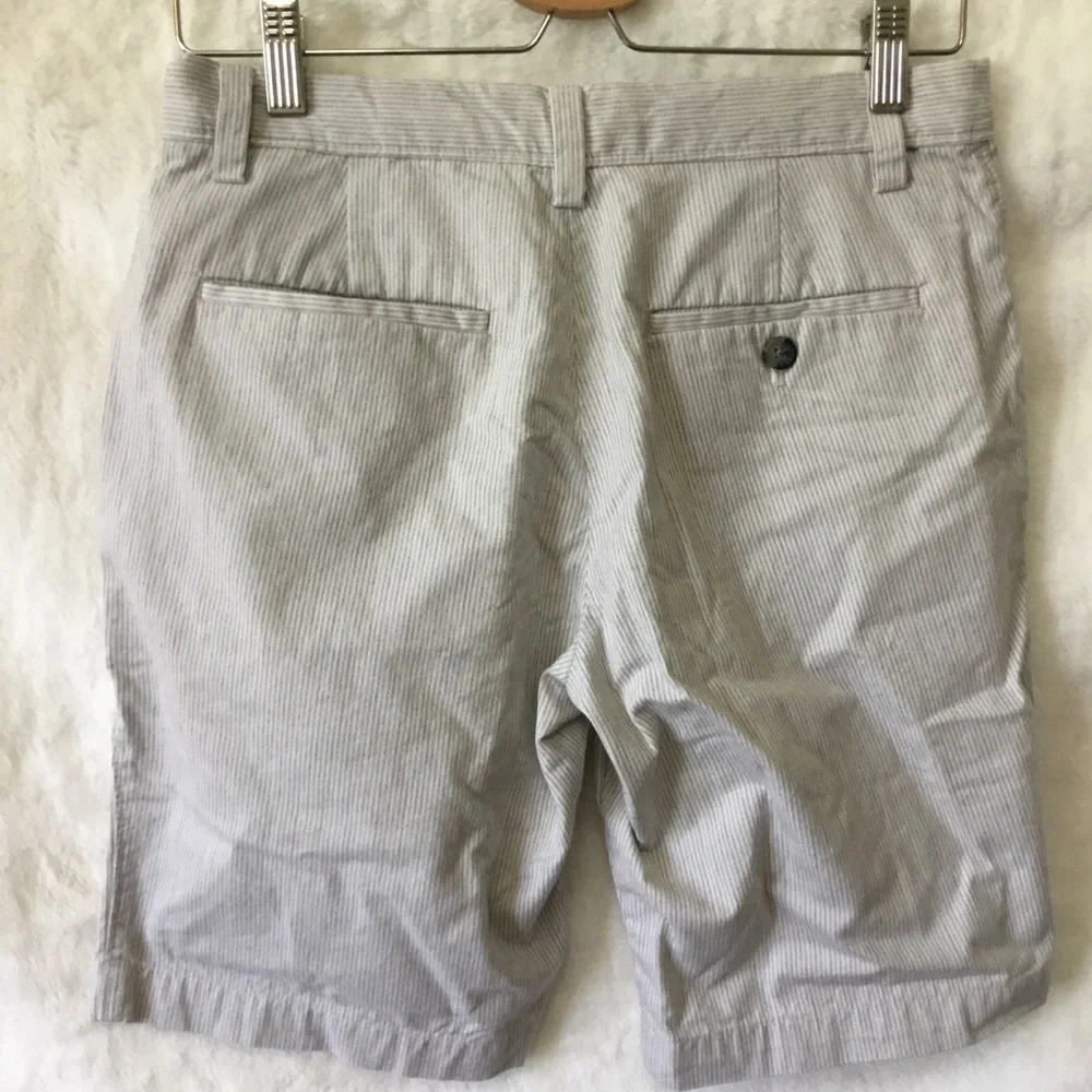Banana Republic brand banana