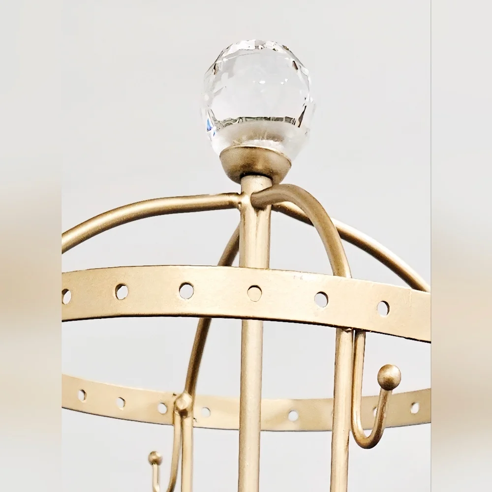 None tier earring