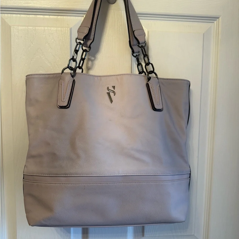 Simply Vera Vera Wang this elegant