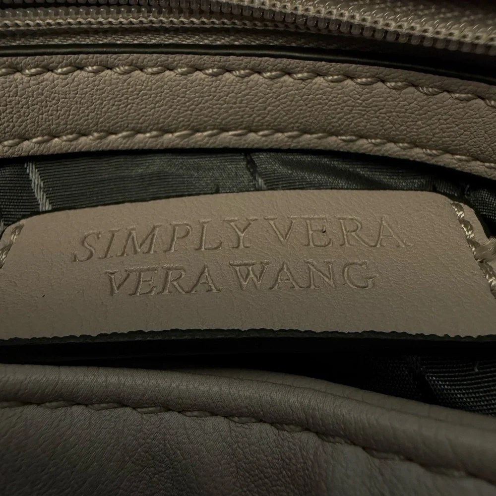 Simply Vera Vera Wang this elegant