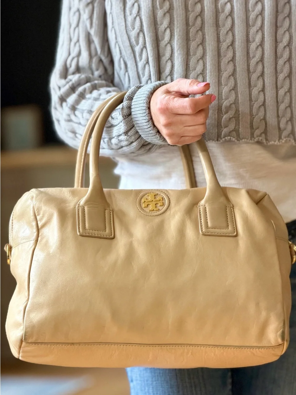 Tory Burch Quiet Luxury Classic HTF Archival‎ Robinson Leather Bowler Cream Fair