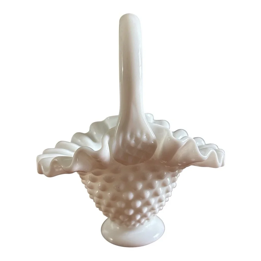 Fenton hobnail milk