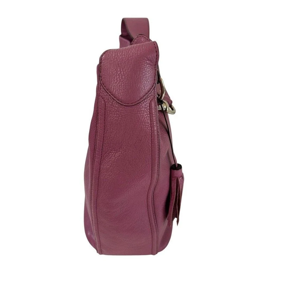 Coach f23309 leather