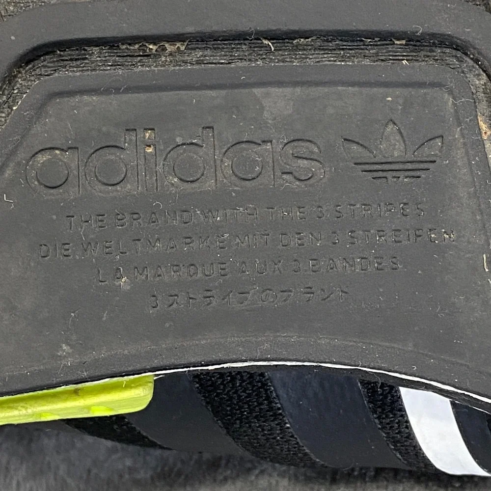 adidas distinctive boost