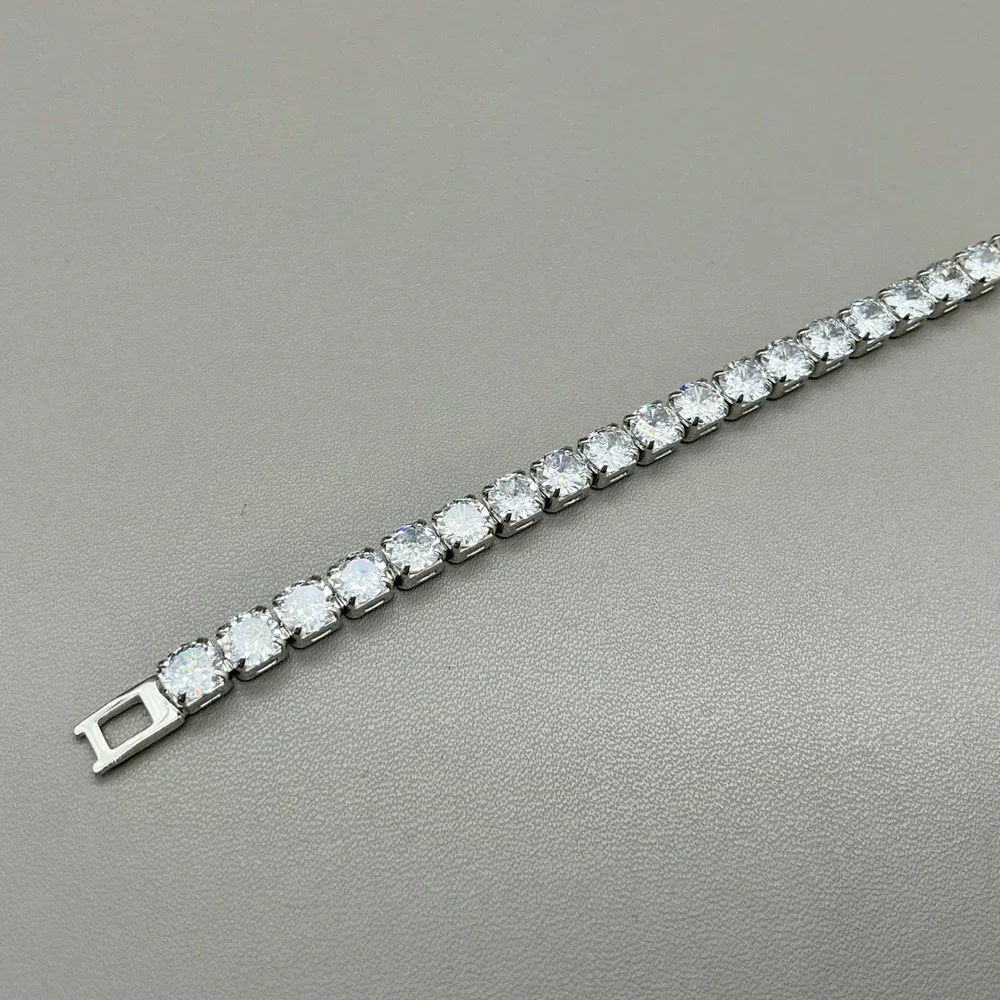 N/A tennis bracelet