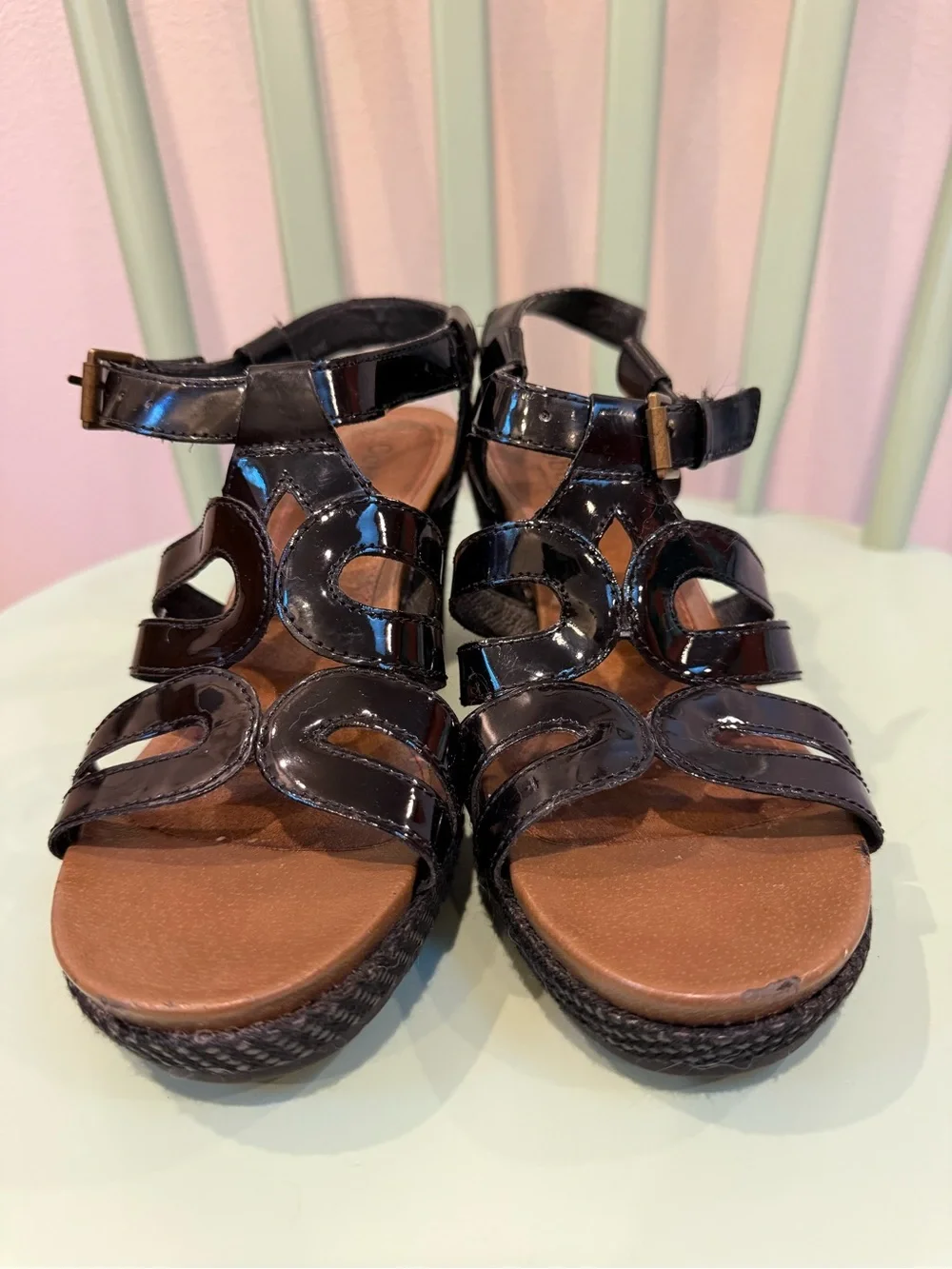 Cobble Hill shiny black