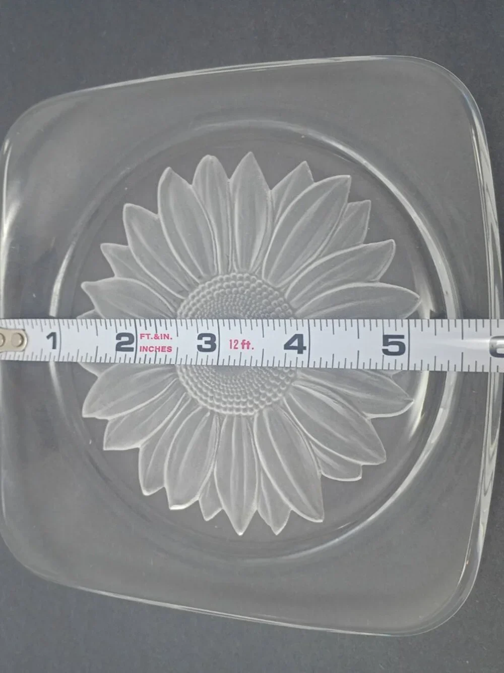 Hoya 24% Lead Crystal Art Etched Sunflower Trinket Tray Dish with Plate Hanger