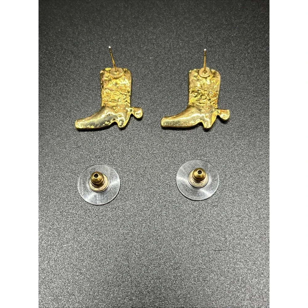 N/A these gold